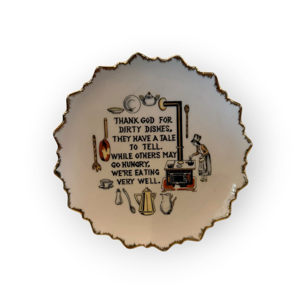 VTG Finest Nevco Porcelain Decorative Plate Wall Hanging Gold Trim Kitchen Scene