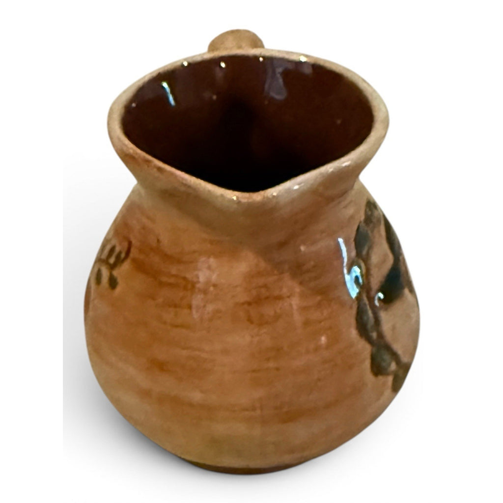 Charming Pennsbury Pottery Amish Face & Heart Design Creamer 4"
