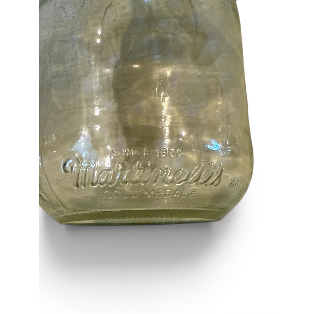 Vtg Martinelli`s Apple Juice 1/2 Gallon Glass Jug Embossed Leaves Cider Bottle