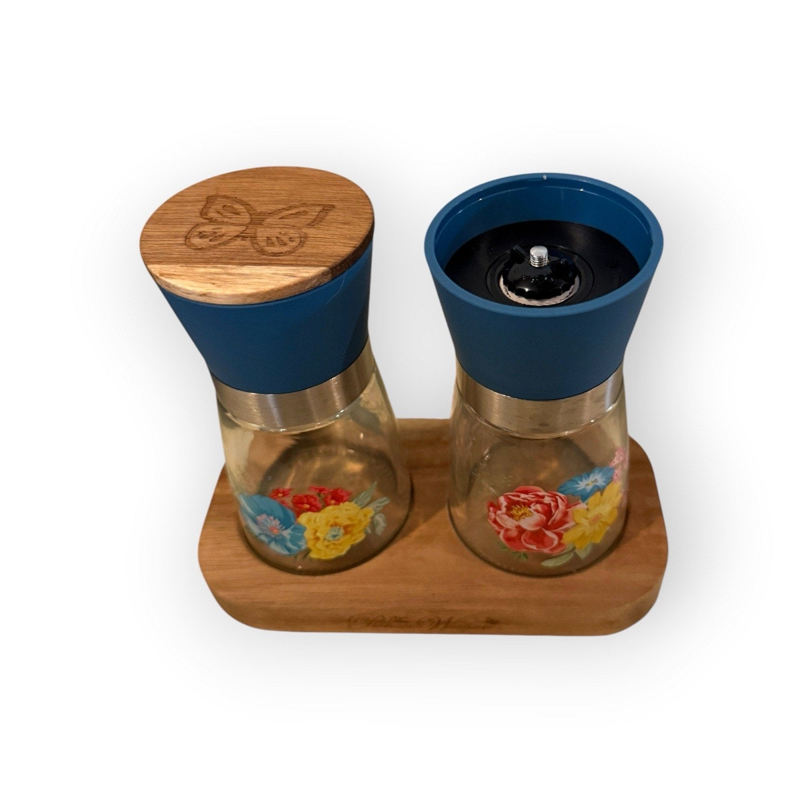 The Pioneer Woman Fancy Flourish 3-Piece Salt & Pepper Grinder Set- Missing lid
