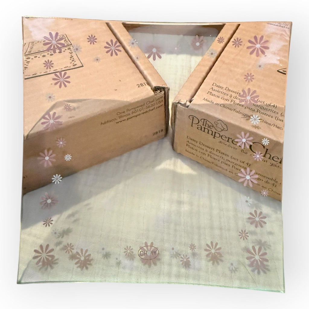 Pampered Chef Glass Daisy Dessert Plates #2818 THREE sets of 4 NIB
