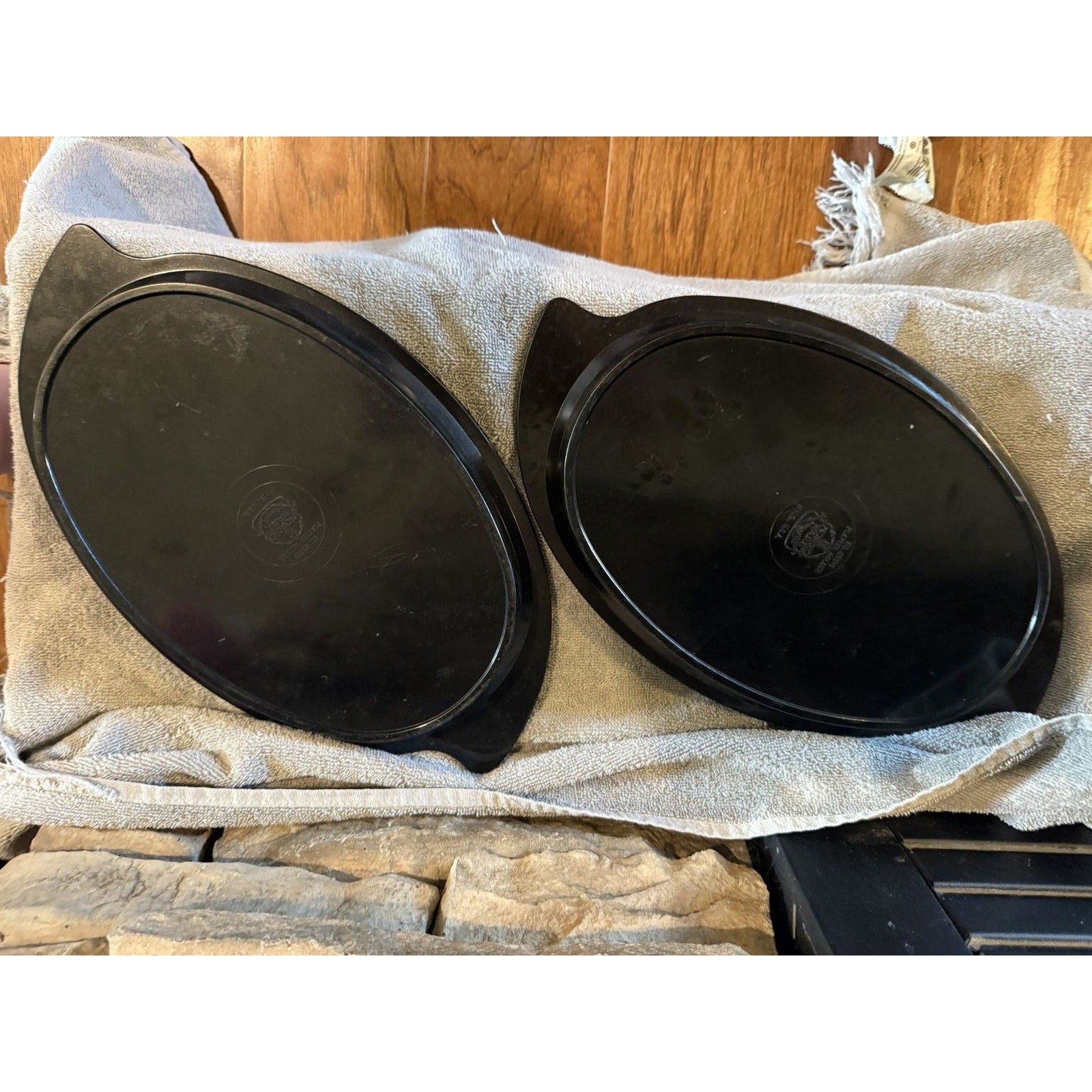 Nordic Ware Steak Sizzler Fajita Platters - Vintage Aluminum Decor Pair