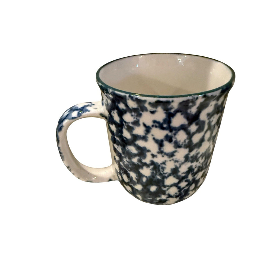 Tienshan Folk Craft Cabin In The Snow 2 Coffee Mugs Spongeware Christmas Cups